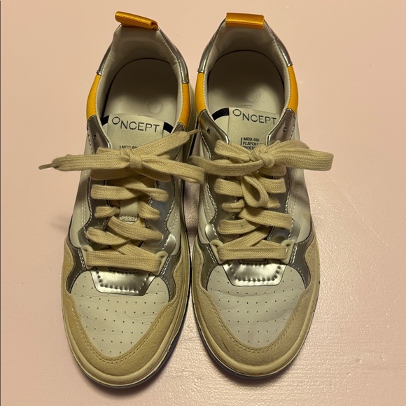 Oncept Phoenix size 7 like new . Barely worn - Picture 2 of 7